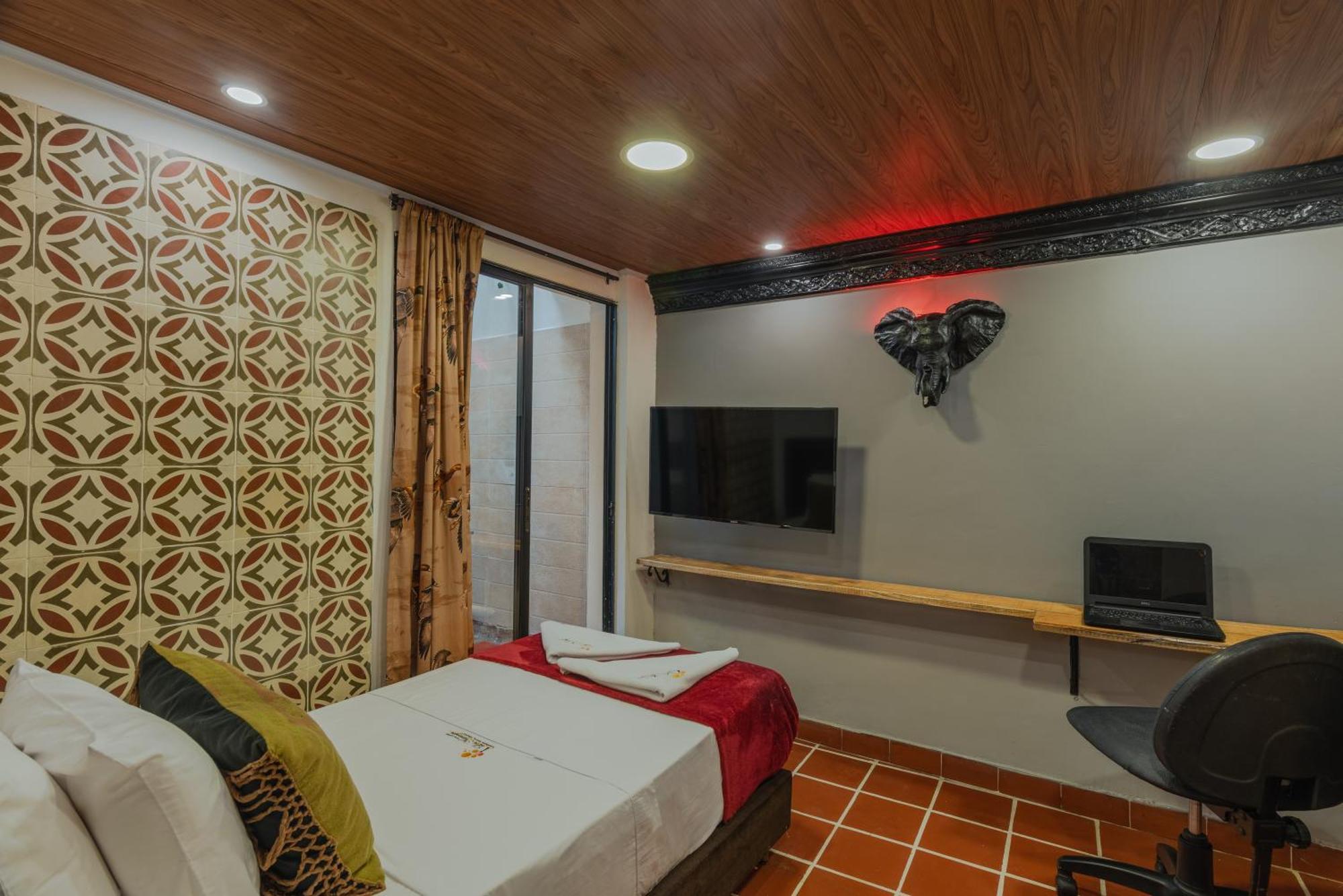 Casa Los Naranjos Hostal Medellín Exterior foto