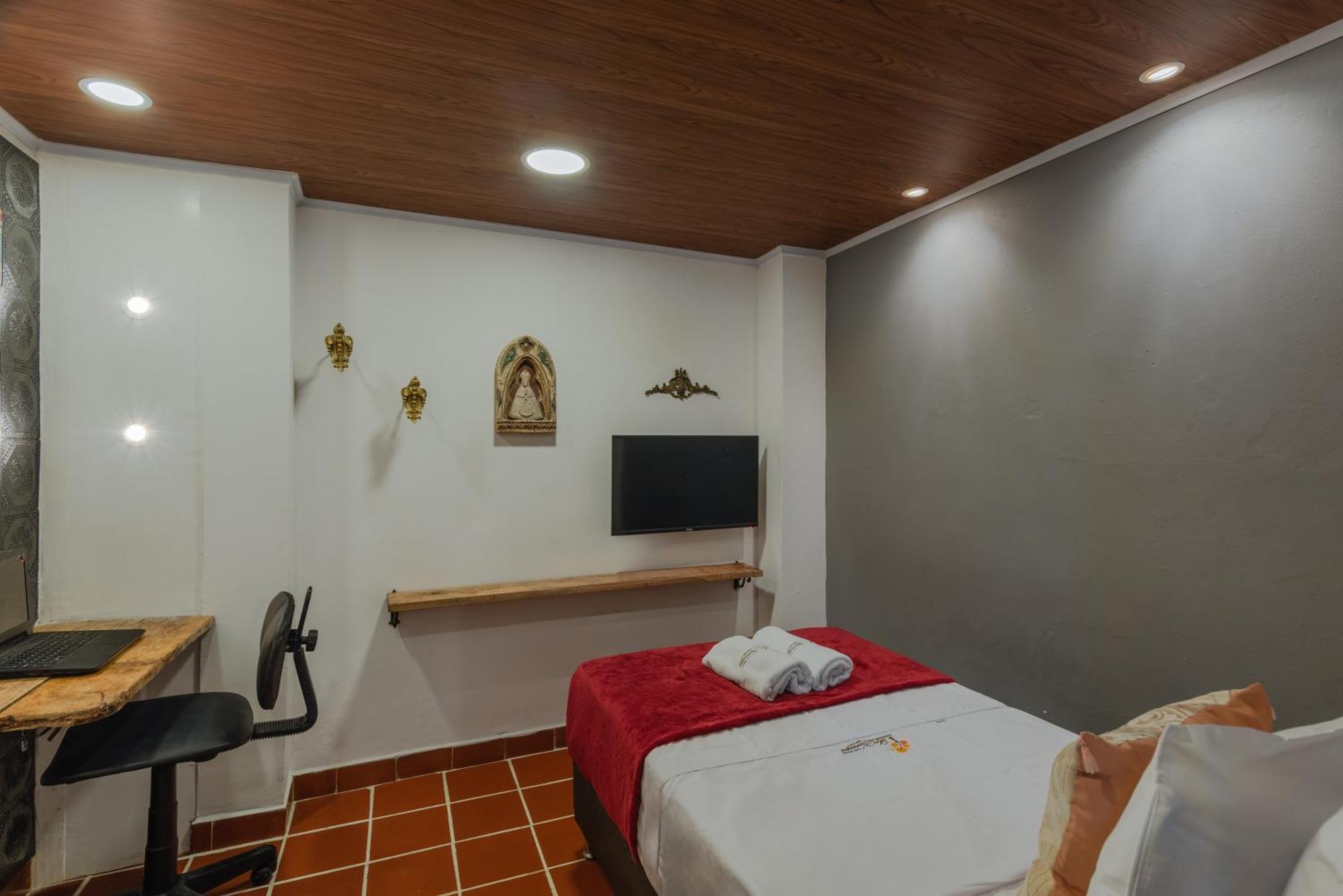 Casa Los Naranjos Hostal Medellín Exterior foto